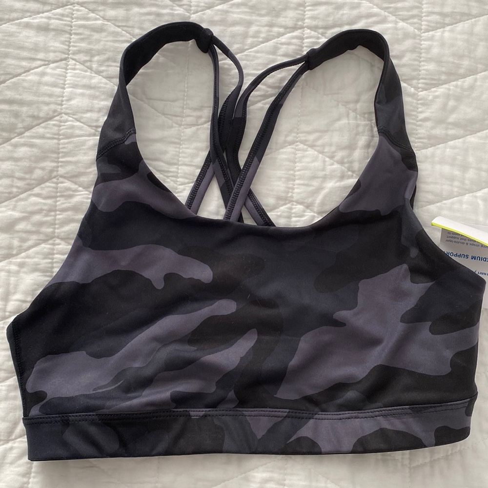 Old navy active strappy back camp sports bra